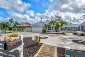 384 GULF BREEZE BOULEVARD, VENICE, FL 34293 Sold 09/18/23