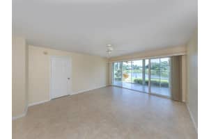 203 SILVER LAKE DRIVE, VENICE, FL 34292 Sold 04/25/24