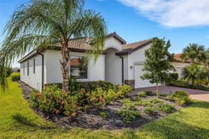 19397 BLUFF DRIVE, VENICE, FL 34292 Sold 11/14/23