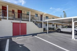 529 PARKDALE MEWS, VENICE, FL 34285 Sold 04/08/25