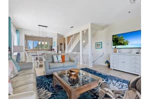 651 CEDARS COURT, LONGBOAT KEY, FL 34228 Sold 02/05/24