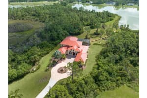 9020 FALCON COURT, VENICE, FL 34293 Sold 12/21/23