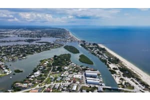 100 BAYSHORE ROAD, NOKOMIS, FL 34275 Sold 10/18/24