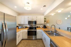 822 BIRD BAY WAY, VENICE, FL 34285 Sold 10/30/23