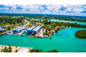 424 ALBEE ROAD, NOKOMIS, FL 34275 - MLS#MFRN6128514