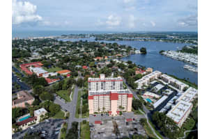 244 SAINT AUGUSTINE AVENUE, VENICE, FL 34285 Sold 07/02/25