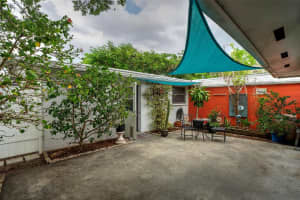 2311 TERRY LANE, SARASOTA, FL 34231 Sold 05/03/24