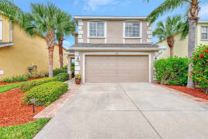 11714 TEMPEST HARBOR LOOP, VENICE, FL 34292 Sold 11/30/23