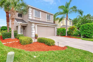 11714 TEMPEST HARBOR LOOP, VENICE, FL 34292 Sold 11/30/23