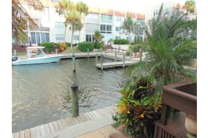 240 SANTA MARIA STREET, VENICE, FL 34285 Sold 12/12/23