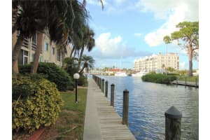 240 SANTA MARIA STREET, VENICE, FL 34285 Sold 12/12/23