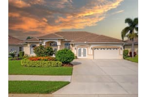 542 LAKE OF THE WOODS DRIVE, VENICE, FL 34293 Sold 11/30/23