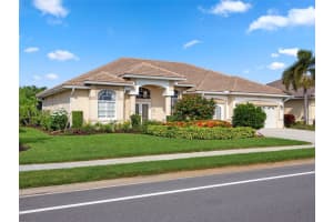 542 LAKE OF THE WOODS DRIVE, VENICE, FL 34293 Sold 11/30/23