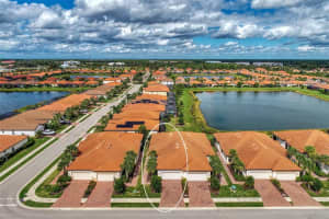 9892 HAZE DRIVE, VENICE, FL 34292 Sold 12/08/23