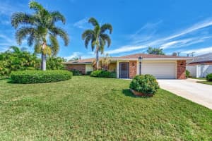 282 DORCHESTER DRIVE, VENICE, FL 34293 Sold 01/31/24