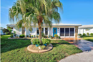 70 CIRCLEWOOD DRIVE, VENICE, FL 34293 Sold 02/29/24