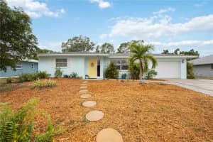 213 ALSACE AVENUE, VENICE, FL 34293 Sold 06/11/24