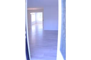 277 LORRAINE AVENUE, VENICE, FL 34293 Sold 01/31/24
