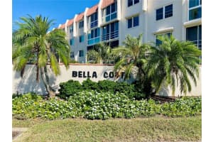 220 SANTA MARIA STREET, VENICE, FL 34285 Sold 07/05/24