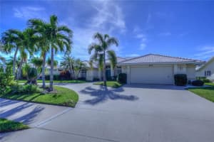 1437 GLENEAGLES DRIVE, VENICE, FL 34292 Sold 04/09/24