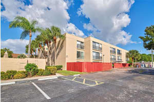 2763 WOODGATE LANE, SARASOTA, FL 34231 Sold 01/18/24