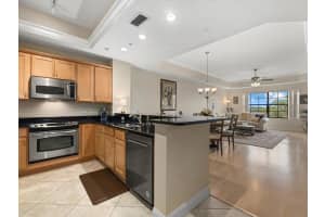 7710 LAKE VISTA COURT, LAKEWOOD RANCH, FL 34202 Sold 03/18/24
