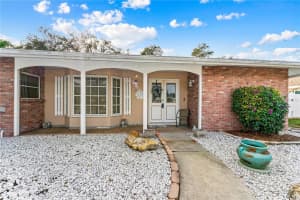 3016 GULF GATE DRIVE, SARASOTA, FL 34231 Sold 01/26/24