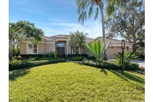 328 PARK TRACE BOULEVARD, OSPREY, FL 34229 Sold 02/29/24