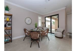 918 VENICE AVENUE, VENICE, FL 34285 Sold 11/06/24
