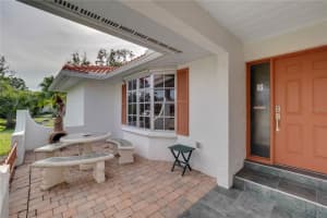 1077 RUISDAEL CIRCLE, NOKOMIS, FL 34275 Sold 03/01/24