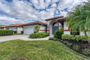 1944 COVE POINTE DRIVE, VENICE, FL 34293 Sold 03/18/24