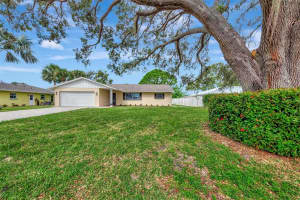 1135 KETCH LANE, VENICE, FL 34285 Sold 02/16/24