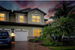 118 PORTA VECCHIO BEND, NOKOMIS, FL 34275 Sold 04/29/24