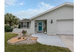 1323 LUCAYA AVENUE, VENICE, FL 34285 Sold 03/25/24