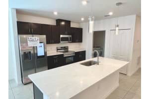 514 BINNEY LANE, PORT CHARLOTTE, FL 33953 Sold 11/06/24