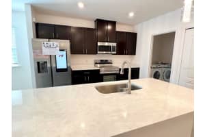 514 BINNEY LANE, PORT CHARLOTTE, FL 33953 Sold 11/06/24