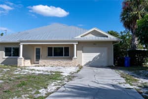 717 RIVIERA STREET, VENICE, FL 34285 Sold 10/25/24