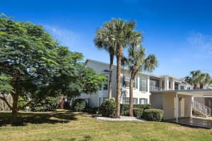 402 LAUREL LAKE DRIVE, VENICE, FL 34292 Sold 10/17/24