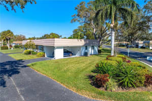 5440 RIVERBLUFF CIRCLE, SARASOTA, FL 34231 Sold 04/08/24