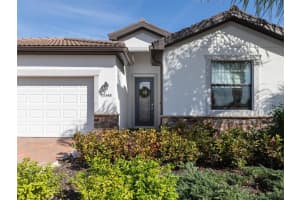 19348 BLUFF DRIVE, VENICE, FL 34292 Sold 07/25/24
