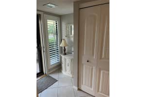 802 BIRD BAY WAY, VENICE, FL 34285 Sold 03/14/24