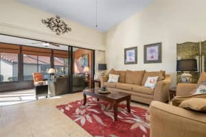 896 COUNTRY CLUB CIRCLE, VENICE, FL 34293 Sold 03/21/24