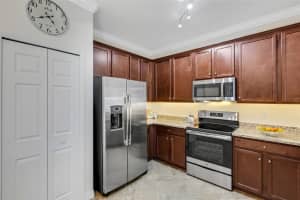 9851 HAZE DRIVE, VENICE, FL 34292 Sold 04/19/24