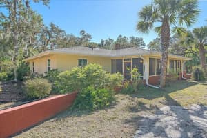 3955 VENICE AVENUE, VENICE, FL 34292 Sold 01/21/25