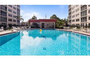 244 SAINT AUGUSTINE #303, VENICE, FL 34285 - MLS#MFRN6131162
