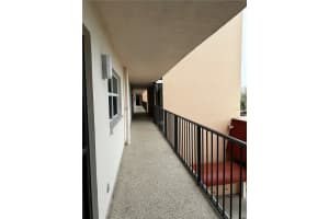 244 SAINT AUGUSTINE #303, VENICE, FL 34285 - MLS#MFRN6131162
