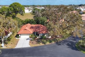 274 LAUREL HOLLOW DRIVE, NOKOMIS, FL 34275 Sold 05/01/24