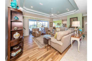 2932 SEASONS BOULEVARD, SARASOTA, FL 34240 Sold 03/27/24