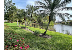 618 POND WILLOW LANE, VENICE, FL 34292 Sold 06/10/24