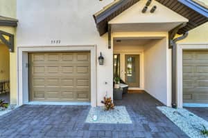 5577 CANNES CIRCLE, SARASOTA, FL 34231 Sold 04/17/24
